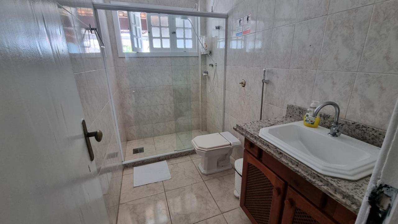 Zenit Hostel Da Cris Cabo Frio Bagian luar foto