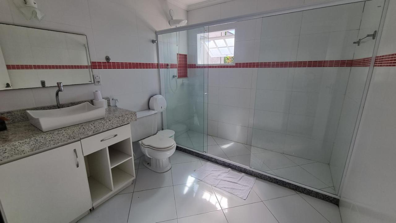 Zenit Hostel Da Cris Cabo Frio Ruang foto
